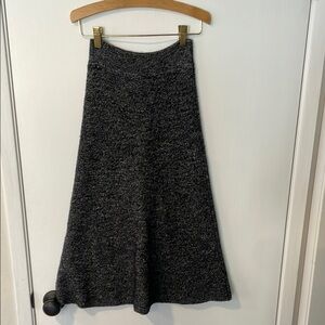 Uniqlo Gray Midi A-line Skirt for Work